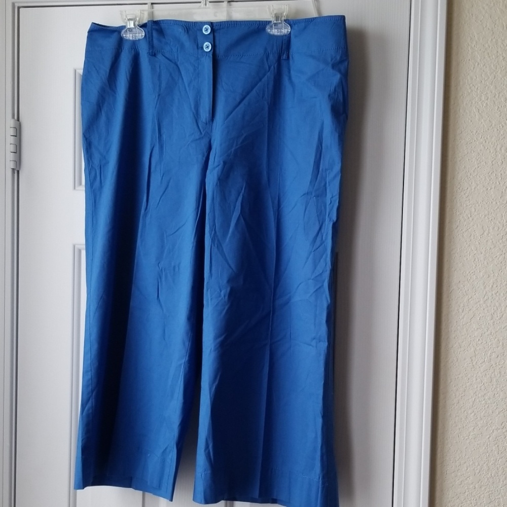 Tahary cotton copris . New without tags.
